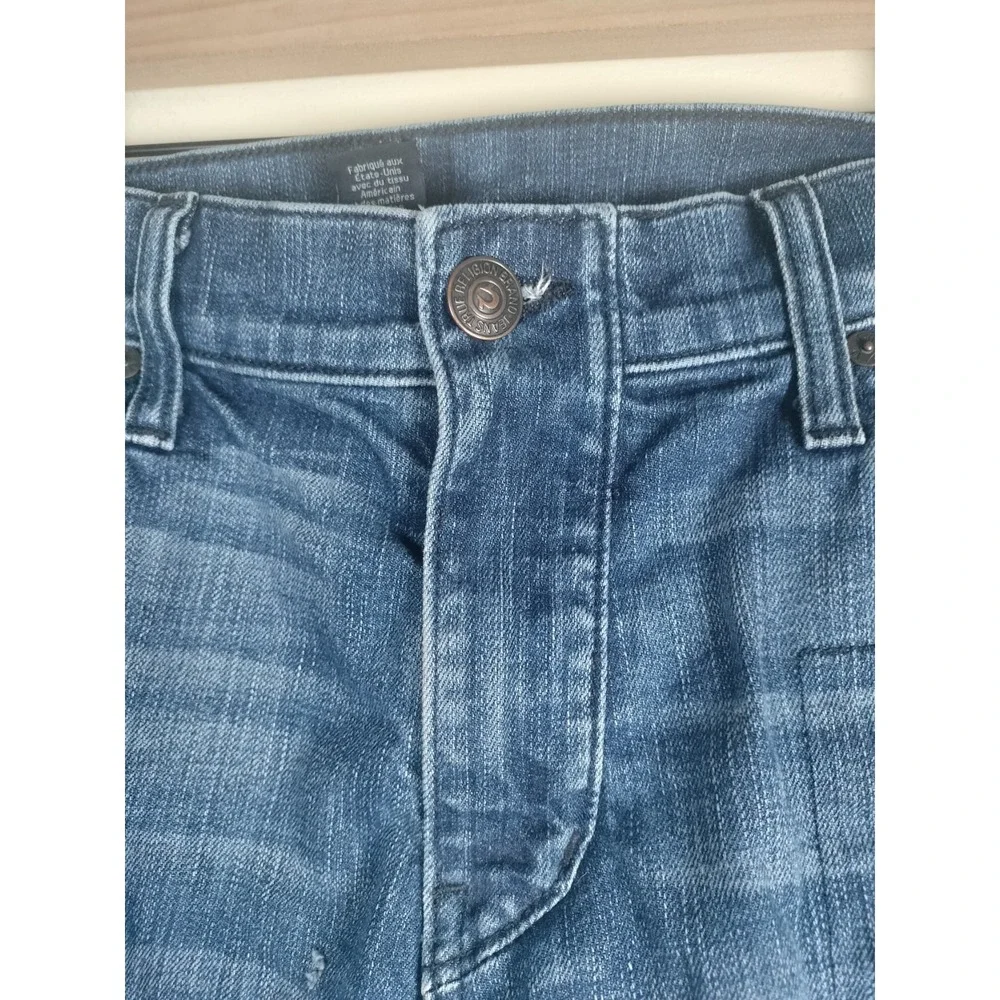True Religion Geno Mens Denim Shorts Size 32 Distressed Moto Ribbed Slim Relaxed